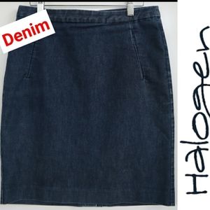 HALOGEN Denim Mini Jeans Skirt  Size 8 Petite